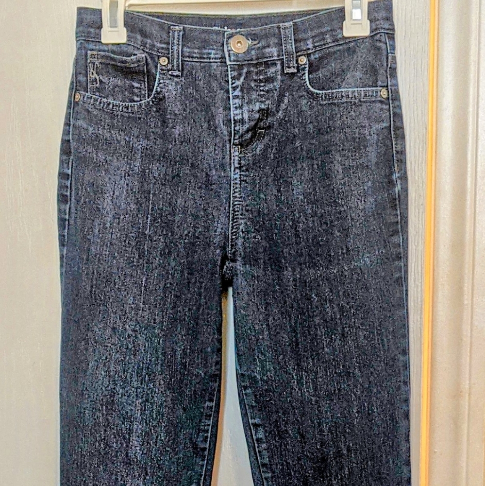 Ladies blue jeans